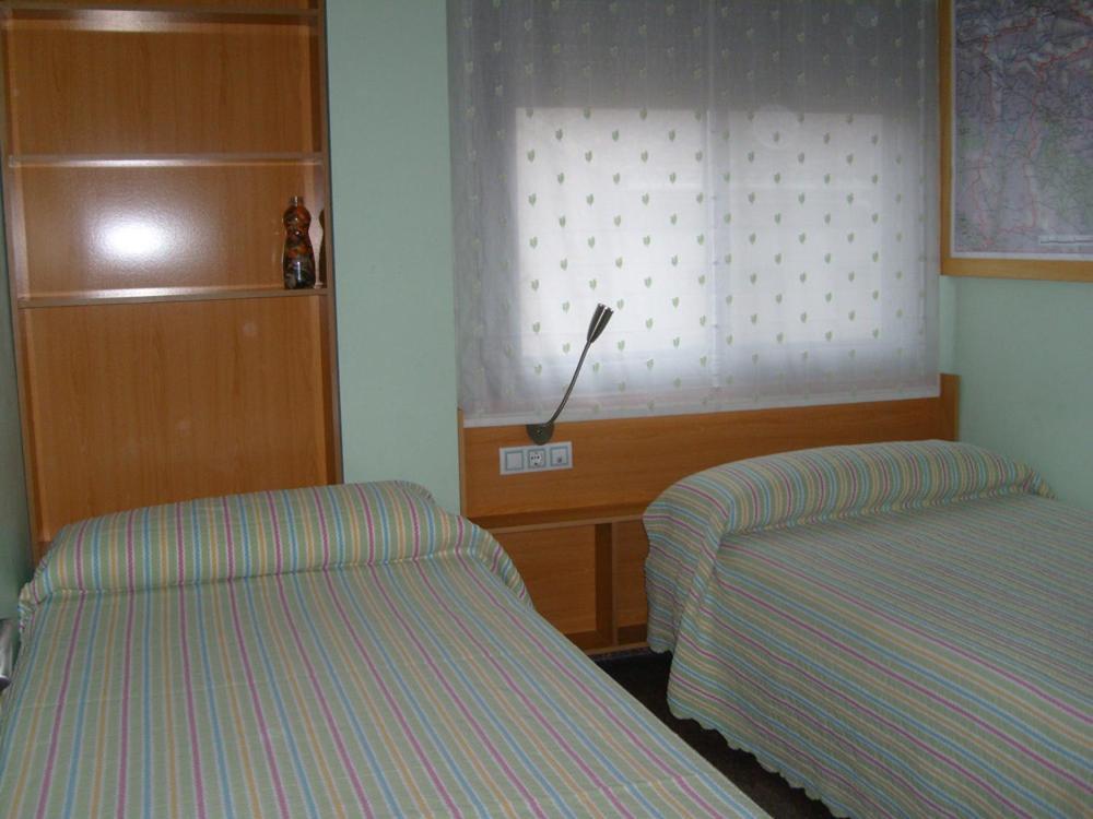 Estancias Del Ebro Hotell Zaragoza Rum bild
